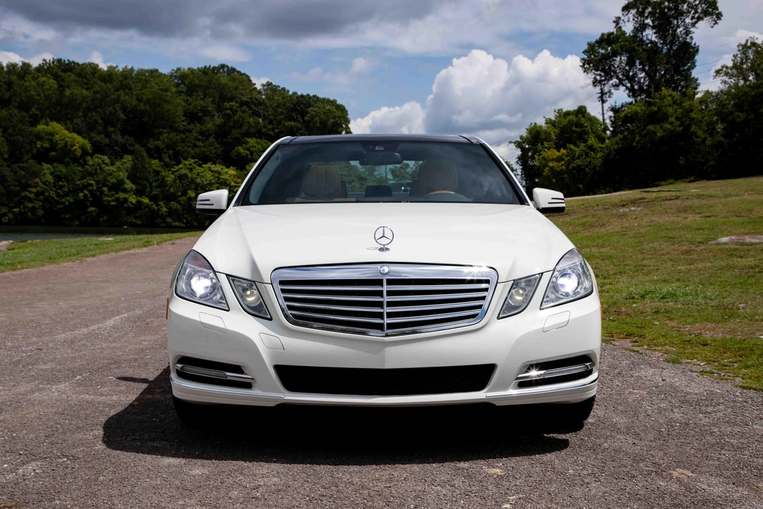 2012 Mercedes-Benz W212 E-Class - Image 6 of 31