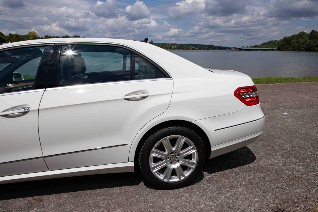 2012 Mercedes-Benz W212 E-Class - Image 28 of 31