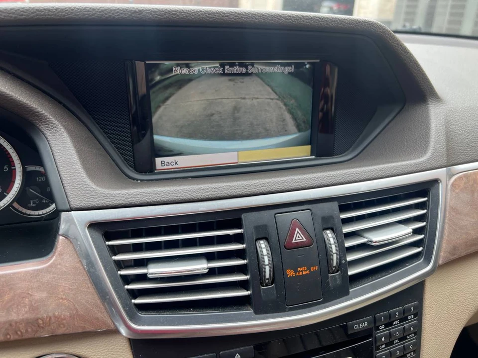 2012 Mercedes-Benz W212 E-Class - Image 19 of 22
