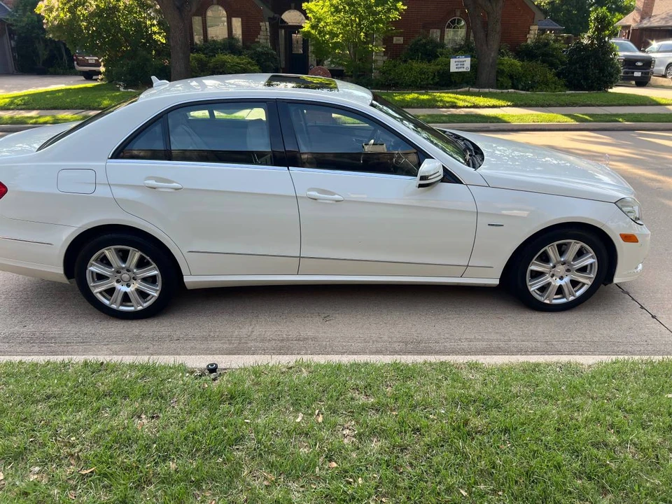 2012 Mercedes-Benz W212 E-Class - Image 4 of 22