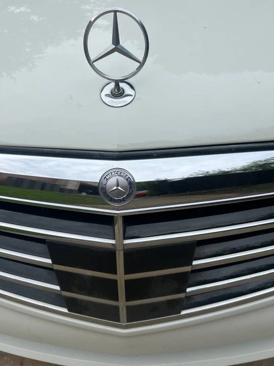 2012 Mercedes-Benz W212 E-Class - Image 20 of 22