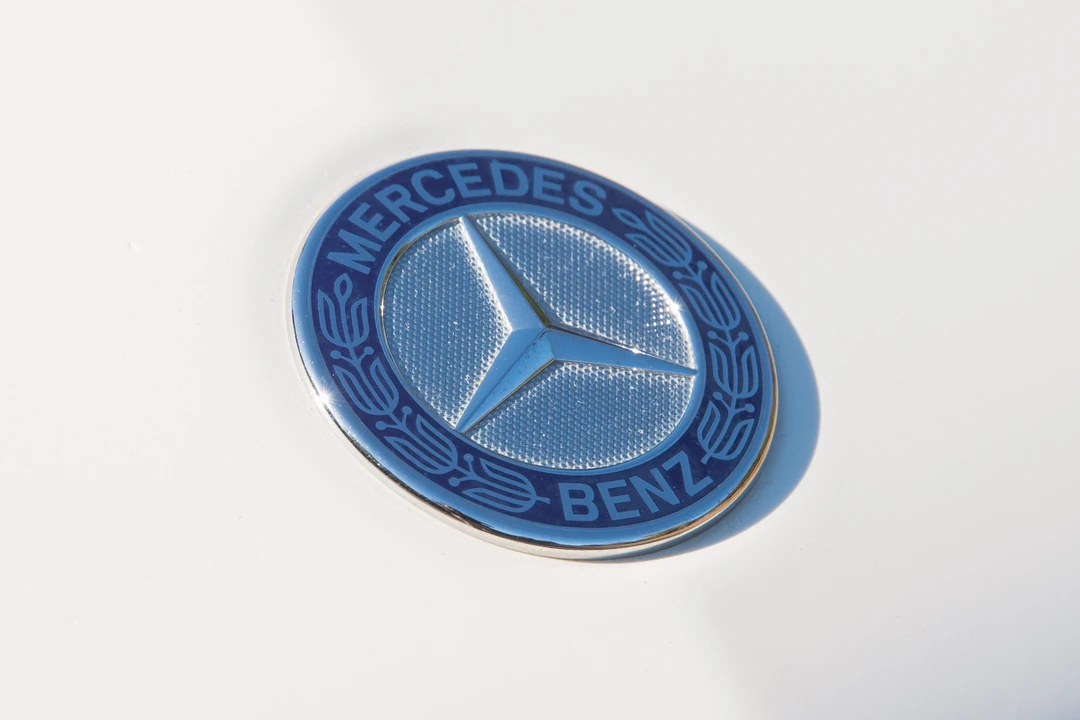 2012 Mercedes-Benz W212 E-Class - Image 18 of 31