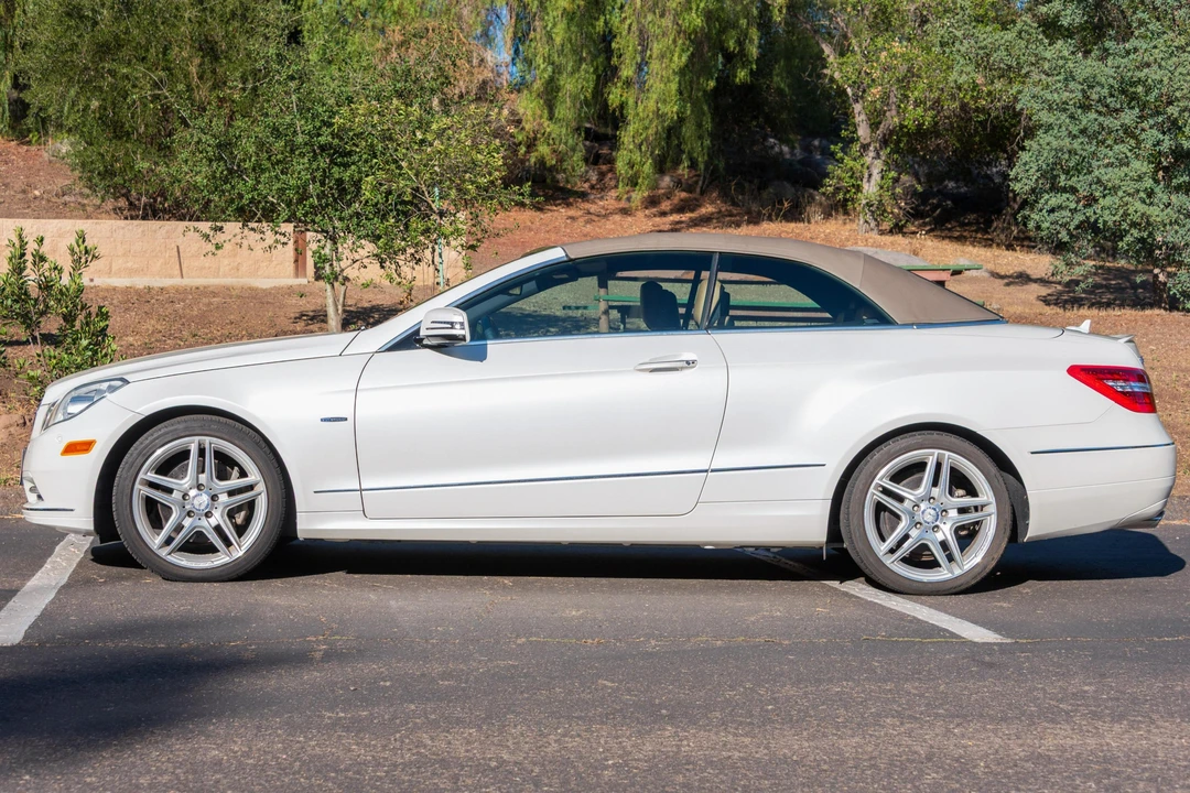 2012 Mercedes-Benz W212 E-Class - Image 3 of 31