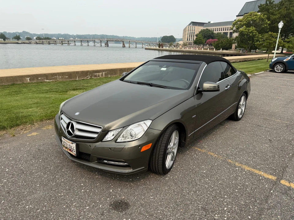 2012 Mercedes-Benz C207/A207 E-Class Coupe & Convertible - Image 2 of 31