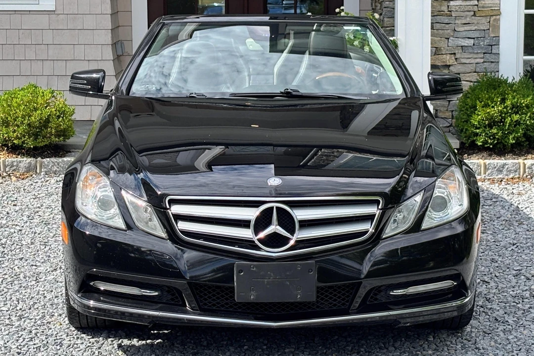 2012 Mercedes-Benz C207/A207 E-Class Coupe & Convertible - Image 2 of 31