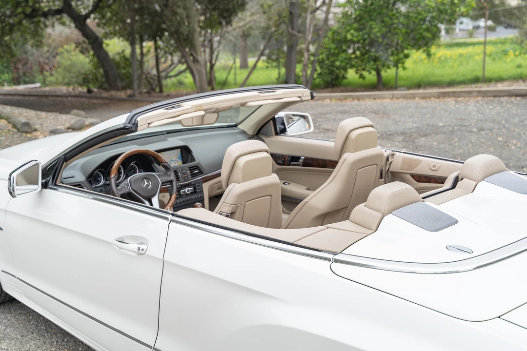 2012 Mercedes-Benz C207/A207 E-Class Coupe & Convertible - Image 24 of 28