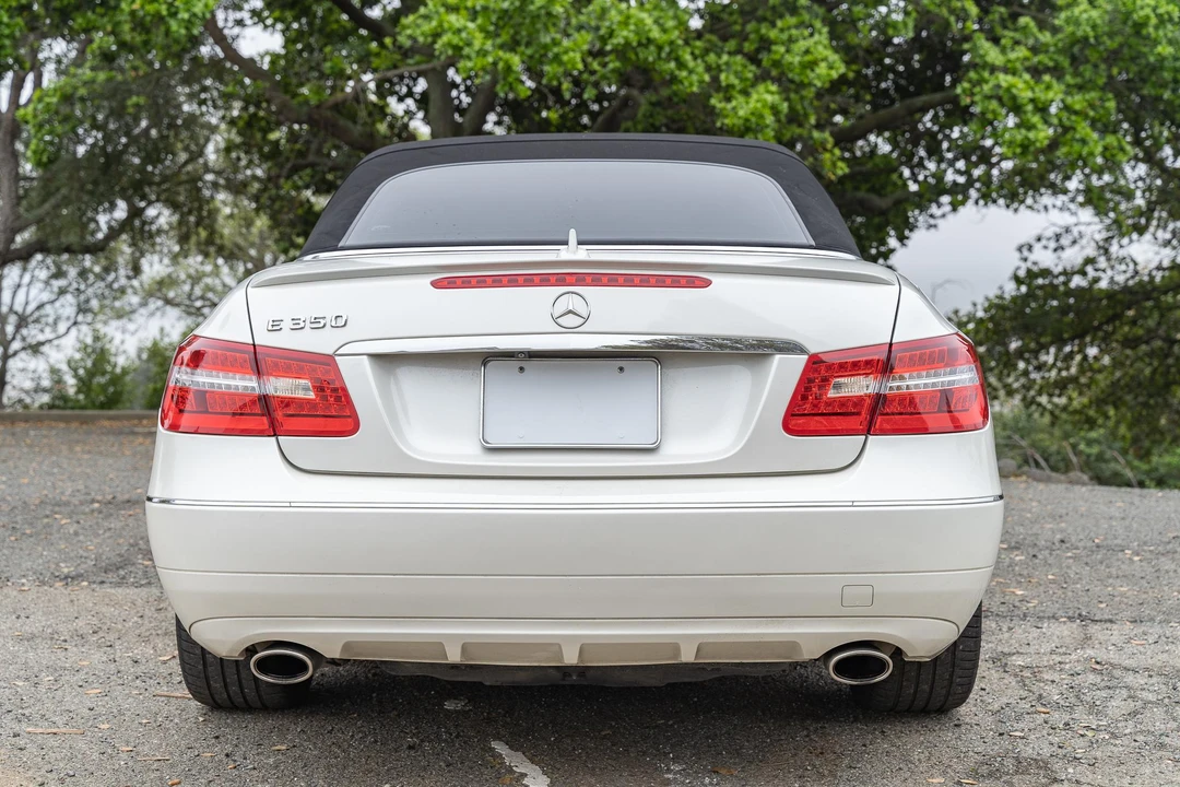 2012 Mercedes-Benz C207/A207 E-Class Coupe & Convertible - Image 15 of 28