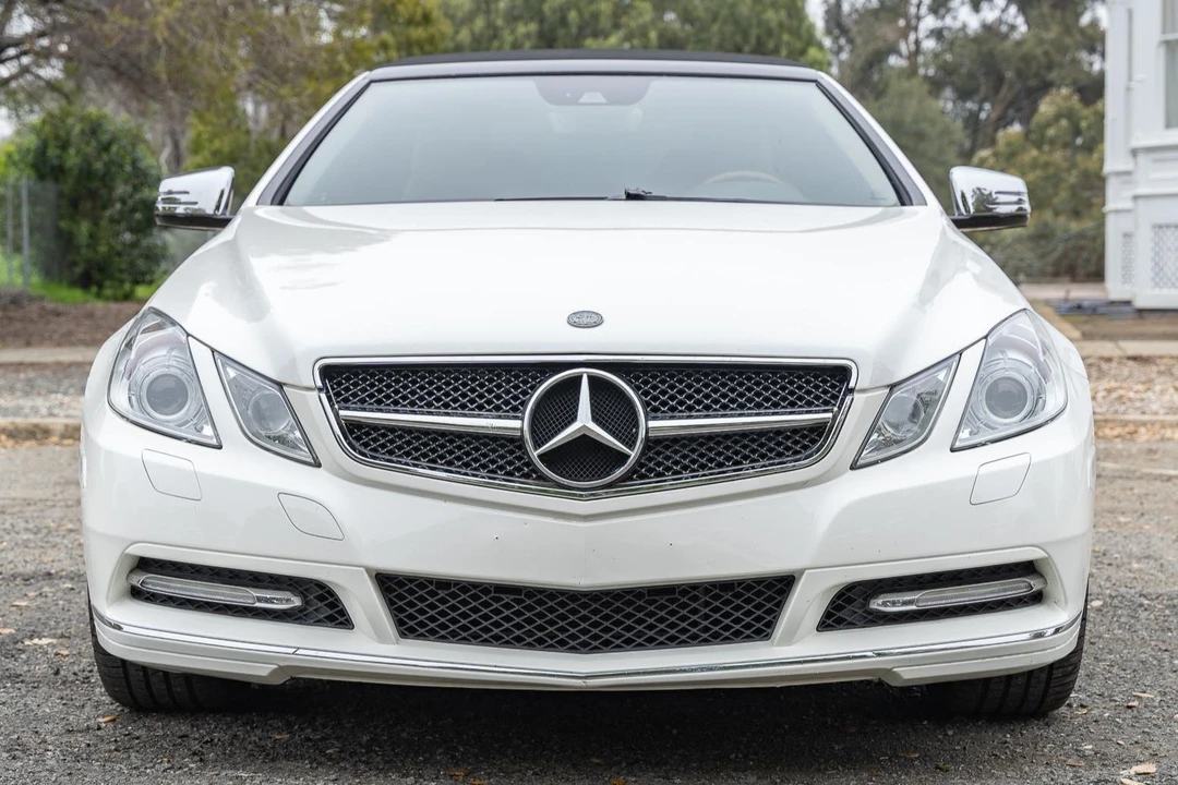2012 Mercedes-Benz C207/A207 E-Class Coupe & Convertible - Image 2 of 28