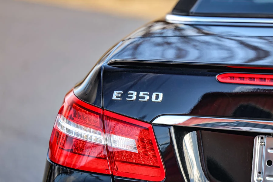 2012 Mercedes-Benz C207/A207 E-Class Coupe & Convertible - Image 13 of 31