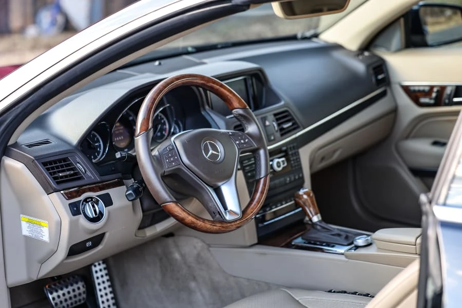 2012 Mercedes-Benz C207/A207 E-Class Coupe & Convertible - Image 27 of 31