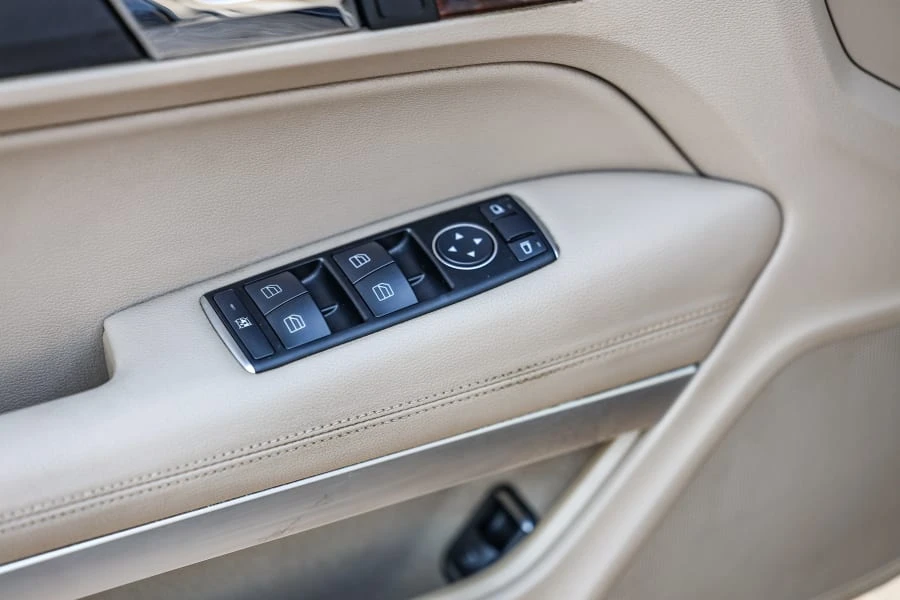 2012 Mercedes-Benz C207/A207 E-Class Coupe & Convertible - Image 22 of 31