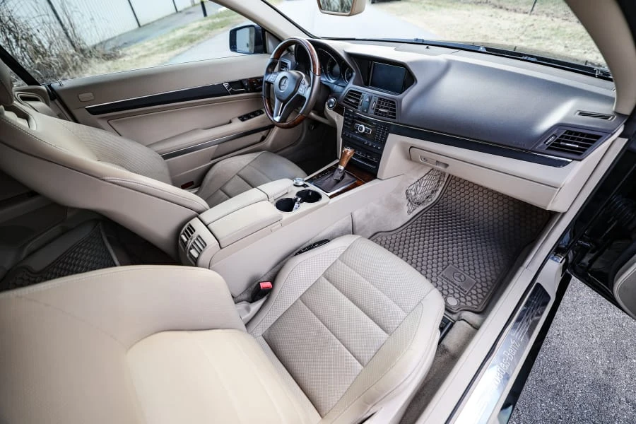 2012 Mercedes-Benz C207/A207 E-Class Coupe & Convertible - Image 18 of 31