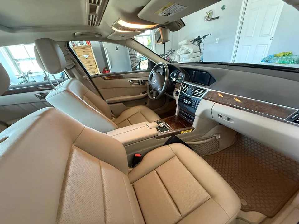 2012 Mercedes-Benz W212 E-Class - Image 14 of 24