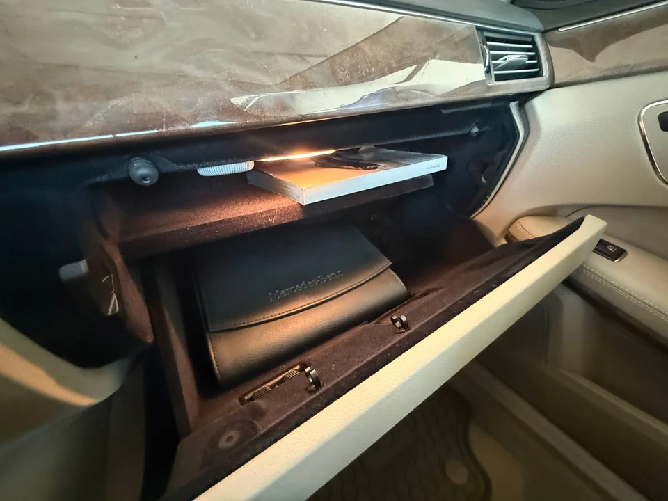 2012 Mercedes-Benz W212 E-Class - Image 18 of 24