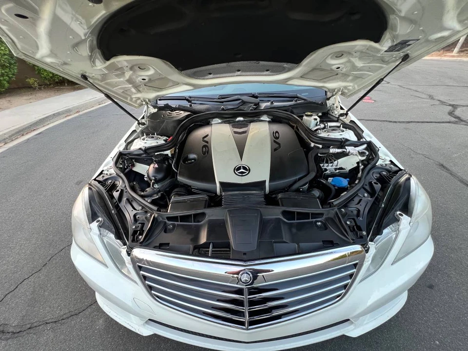 2012 Mercedes-Benz W212 E-Class - Image 18 of 24