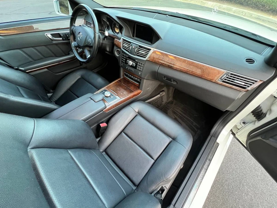2012 Mercedes-Benz W212 E-Class - Image 24 of 24