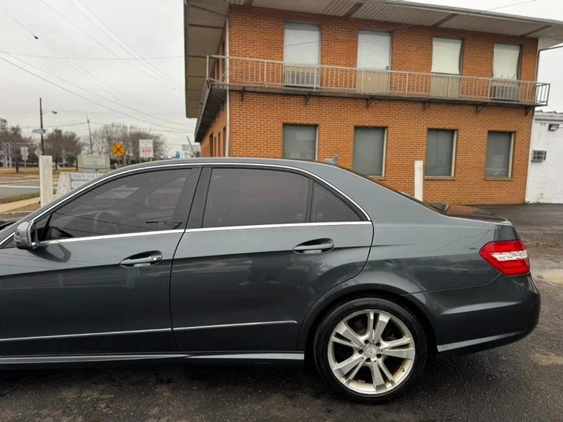 2012 Mercedes-Benz W212 E-Class - Image 9 of 12