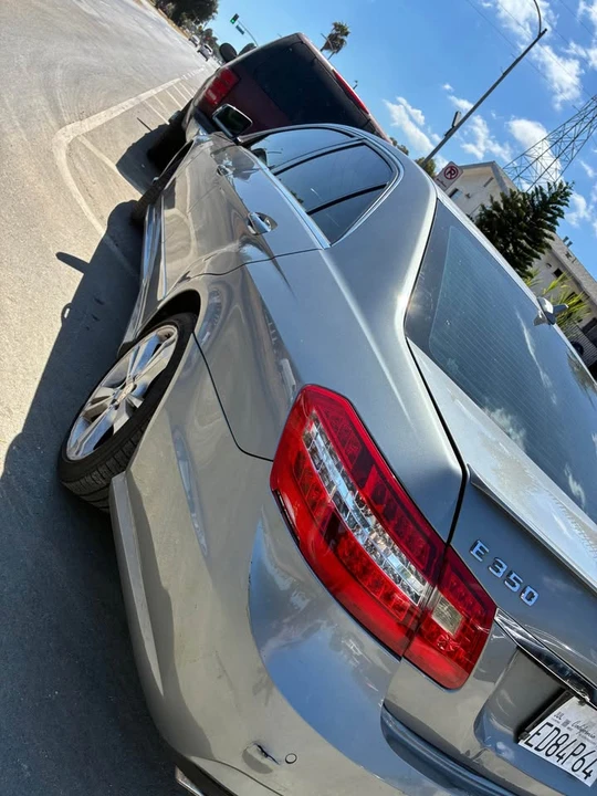 2012 Mercedes-Benz W212 E-Class - Image 3 of 9
