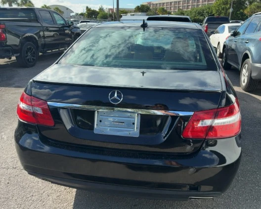 2012 Mercedes-Benz W212 E-Class - Image 6 of 9