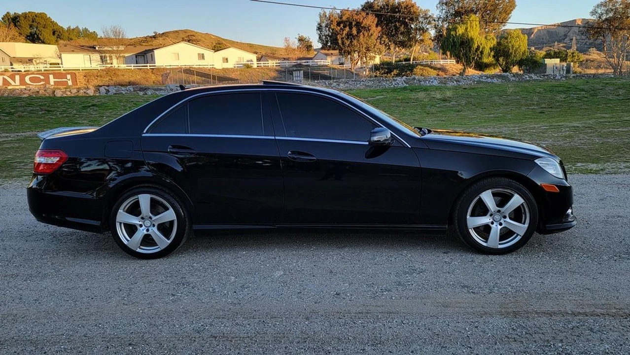2012 Mercedes-Benz W212 E-Class - Image 13 of 21
