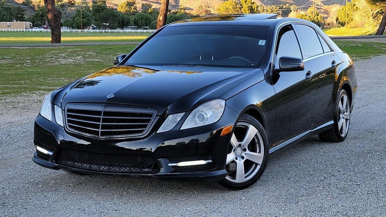 2012 Mercedes-Benz W212 E-Class - Image 5 of 12
