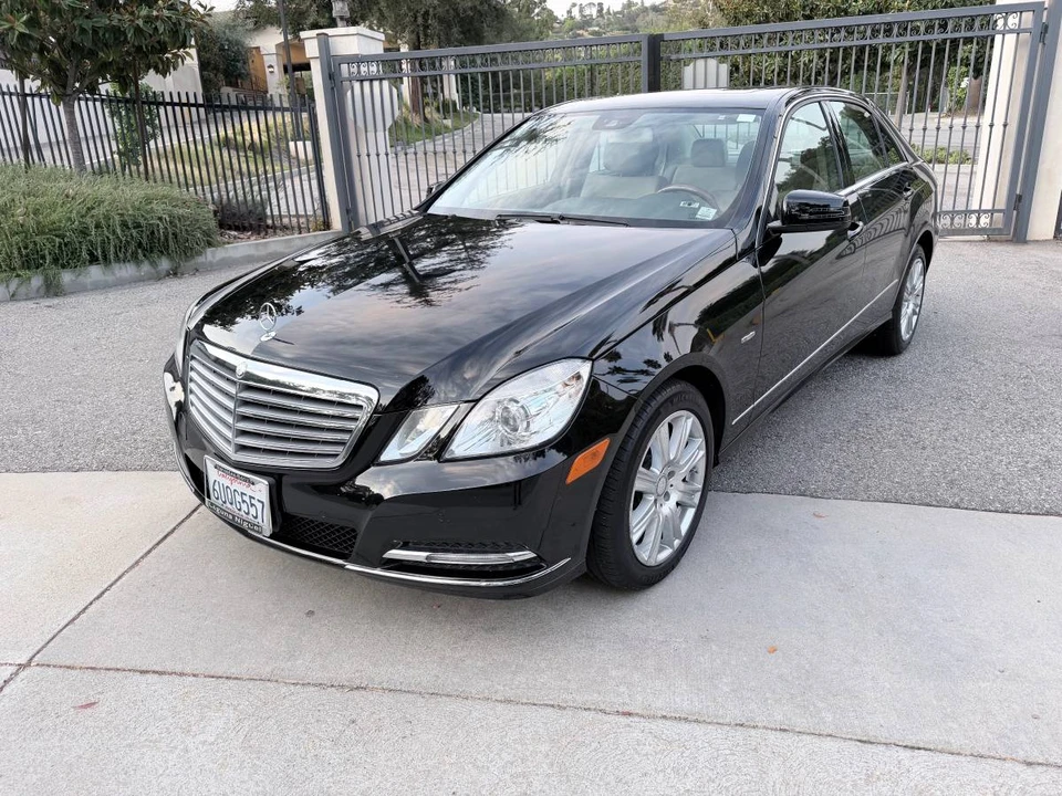 2012 Mercedes-Benz W212 E-Class - Image 2 of 23