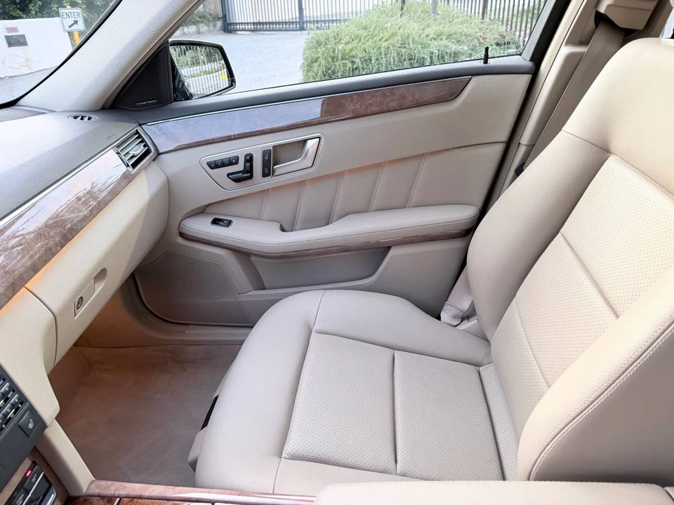 2012 Mercedes-Benz W212 E-Class - Image 18 of 23