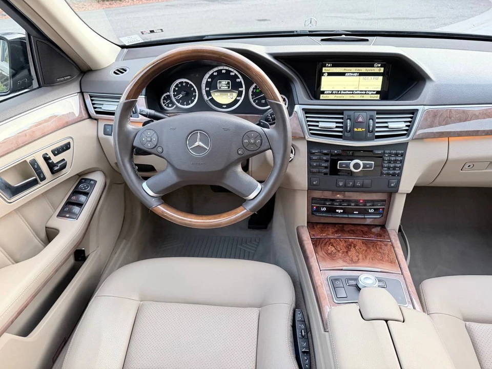 2012 Mercedes-Benz W212 E-Class - Image 13 of 23