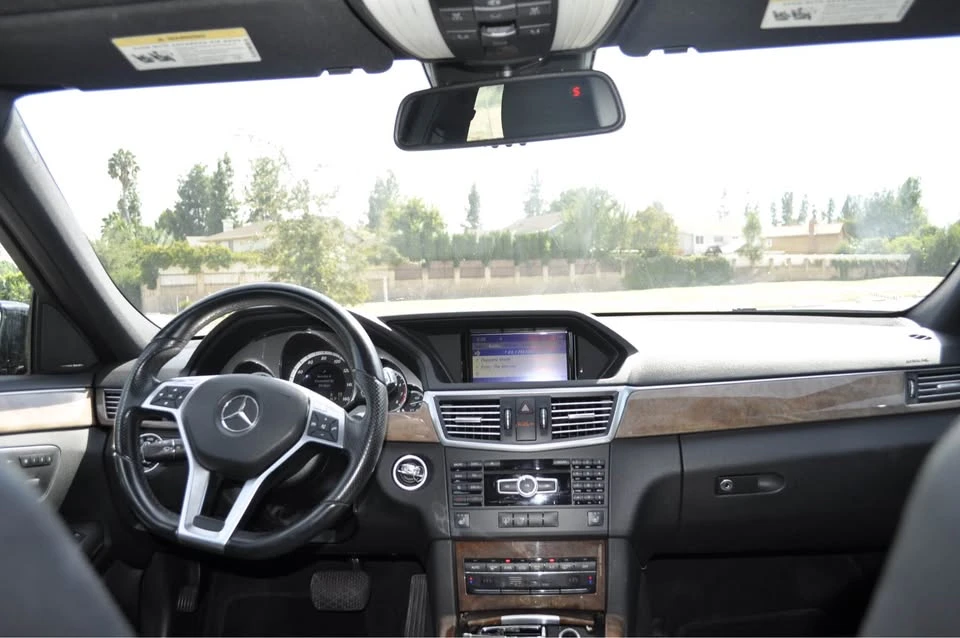 2012 Mercedes-Benz W212 E-Class - Image 9 of 12