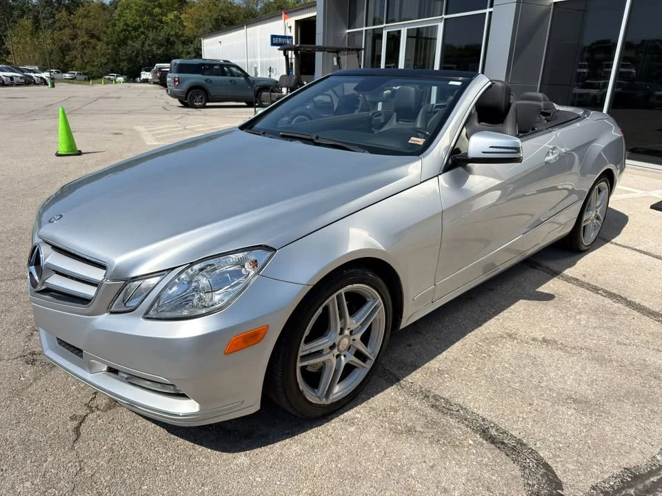 2012 Mercedes-Benz W212 E-Class - Image 2 of 2
