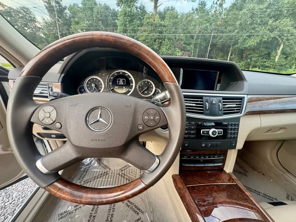 2012 Mercedes-Benz W212 E-Class - Image 14 of 19