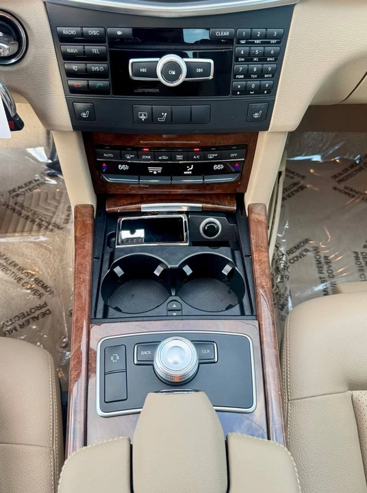 2012 Mercedes-Benz W212 E-Class - Image 17 of 19