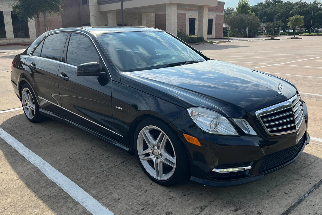 2012 Mercedes-Benz W212 E-Class - Image 2 of 31