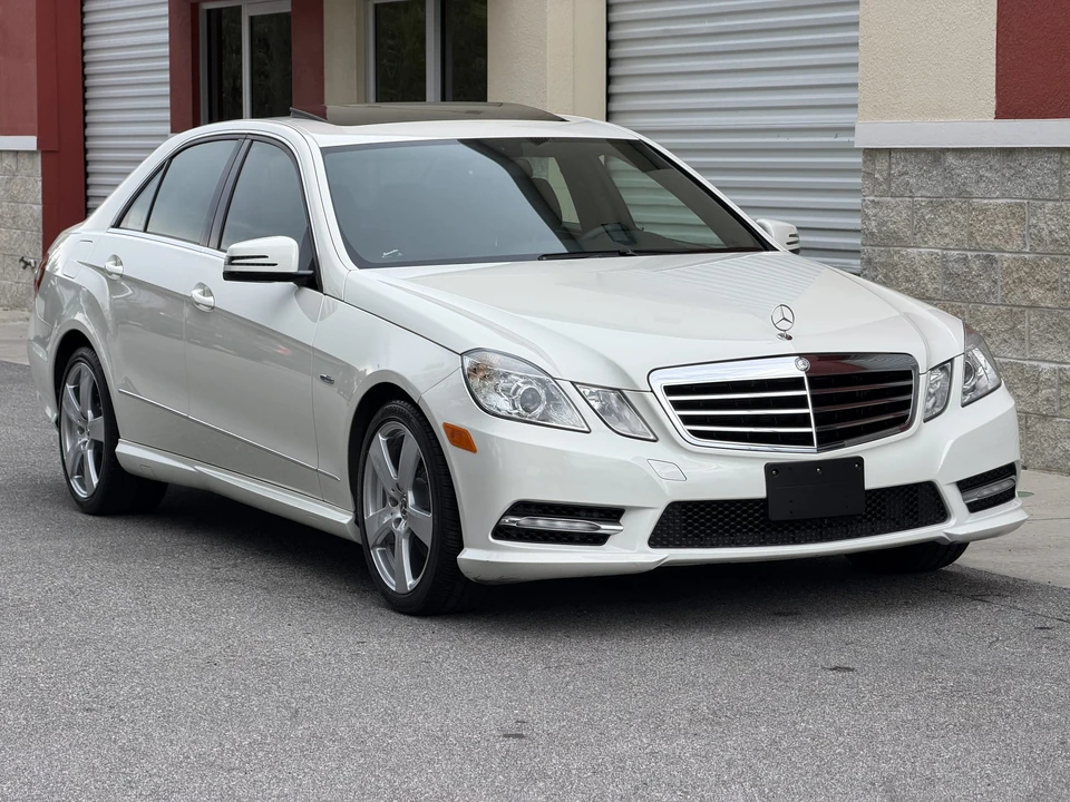 2012 Mercedes-Benz W212 E-Class - Image 23 of 31
