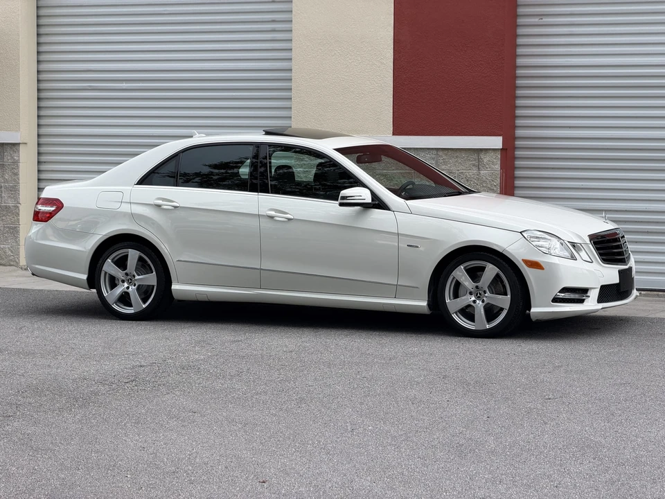 2012 Mercedes-Benz W212 E-Class - Image 20 of 31