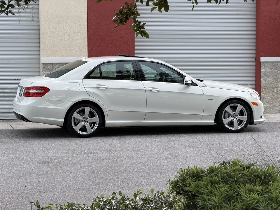 2012 Mercedes-Benz W212 E-Class - Image 17 of 31