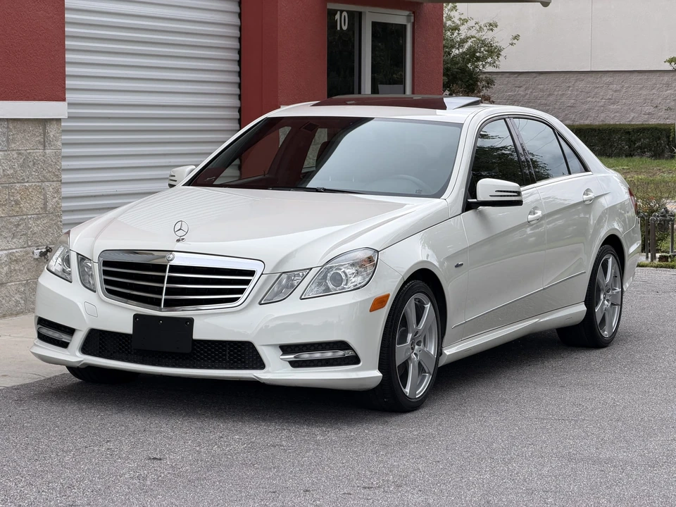 2012 Mercedes-Benz W212 E-Class - Image 3 of 31