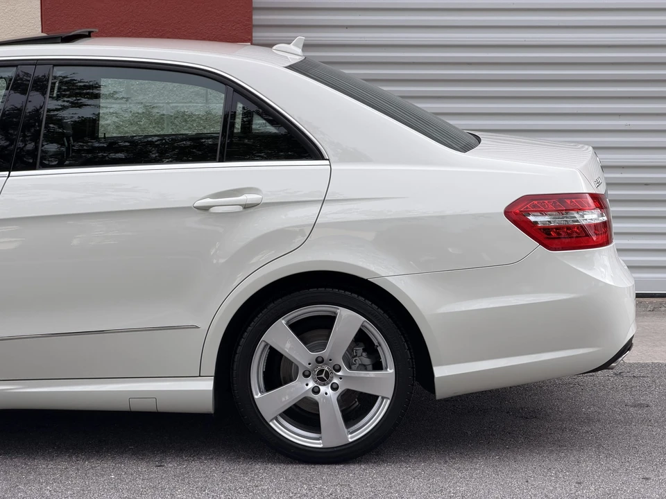 2012 Mercedes-Benz W212 E-Class - Image 25 of 31