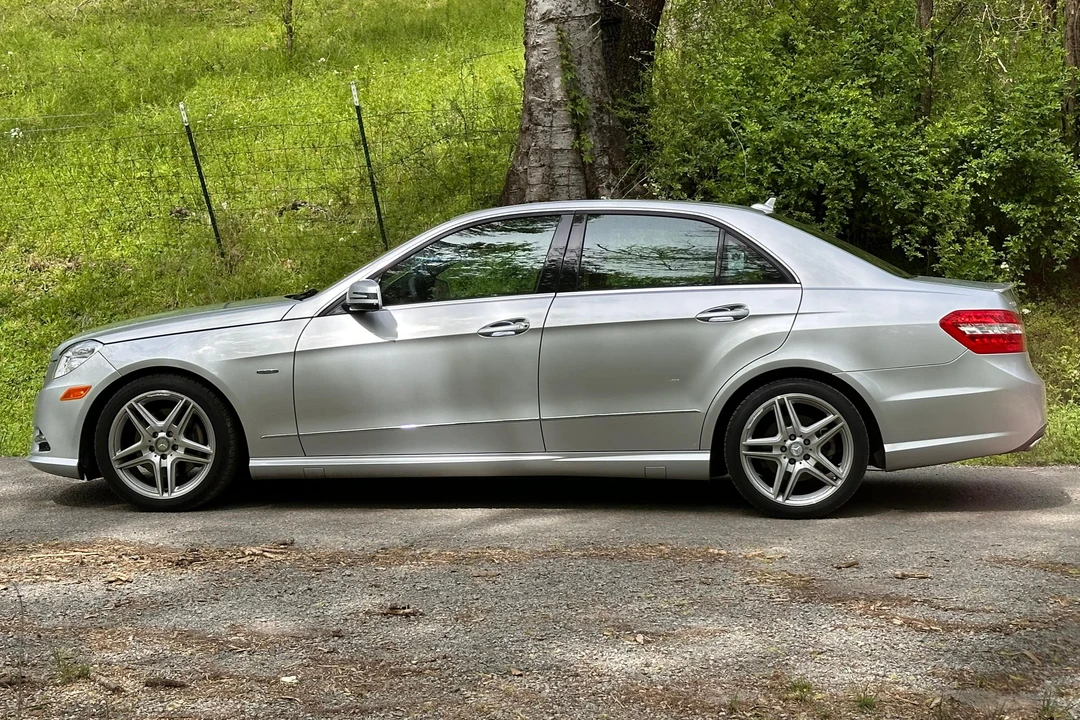 2012 Mercedes-Benz W212 E-Class - Image 3 of 31