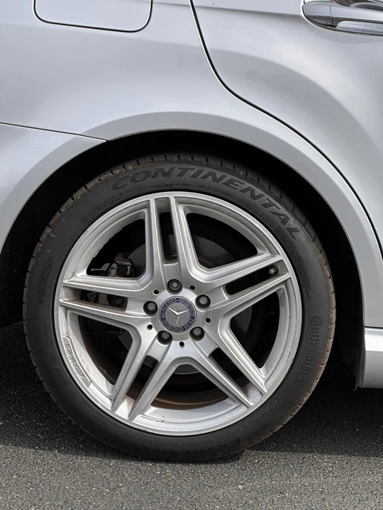2012 Mercedes-Benz W212 E-Class - Image 28 of 31