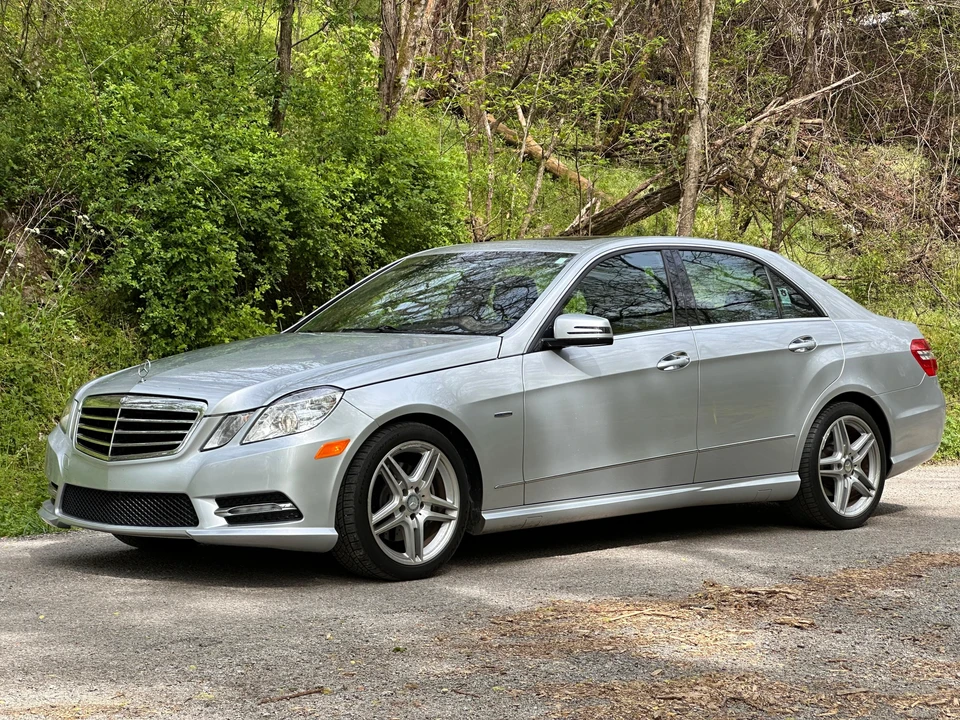 2012 Mercedes-Benz W212 E-Class - Image 8 of 31