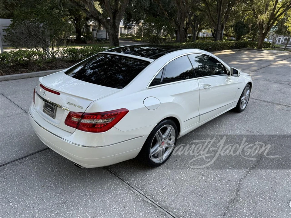 2012 Mercedes-Benz W212 E-Class - Image 2 of 4