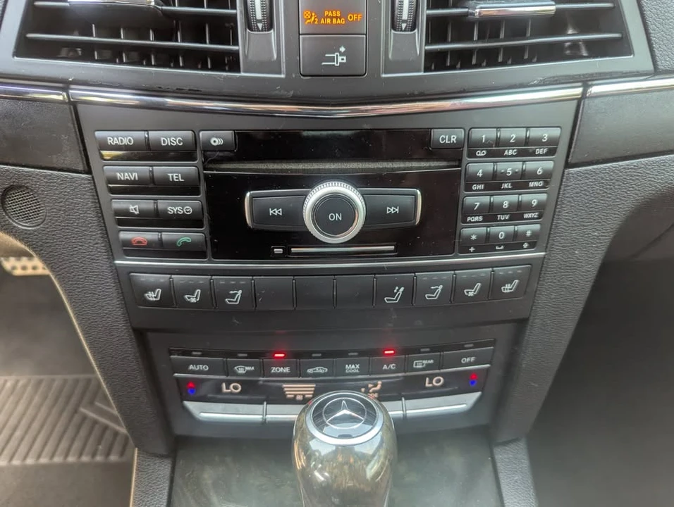 2012 Mercedes-Benz W212 E-Class - Image 11 of 20