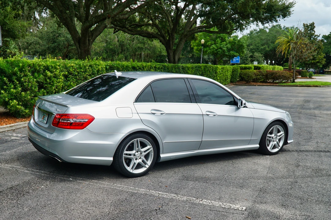 2012 Mercedes-Benz W212 E-Class - Image 10 of 31