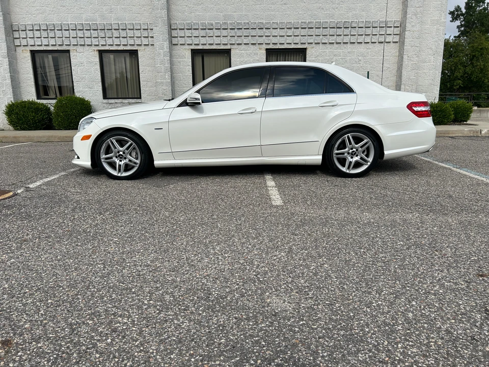 2012 Mercedes-Benz W212 E-Class - Image 10 of 31