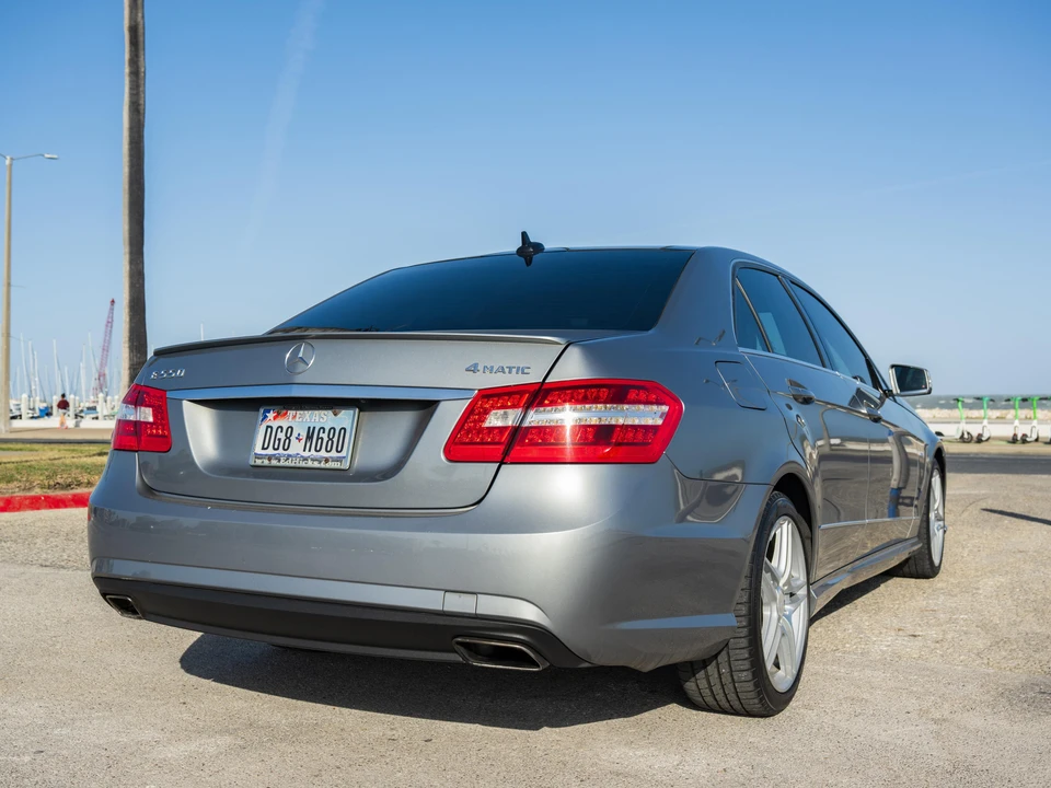 2012 Mercedes-Benz W212 E-Class - Image 11 of 31
