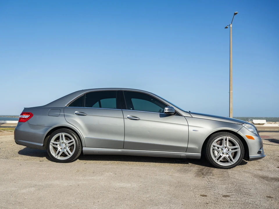 2012 Mercedes-Benz W212 E-Class - Image 12 of 31