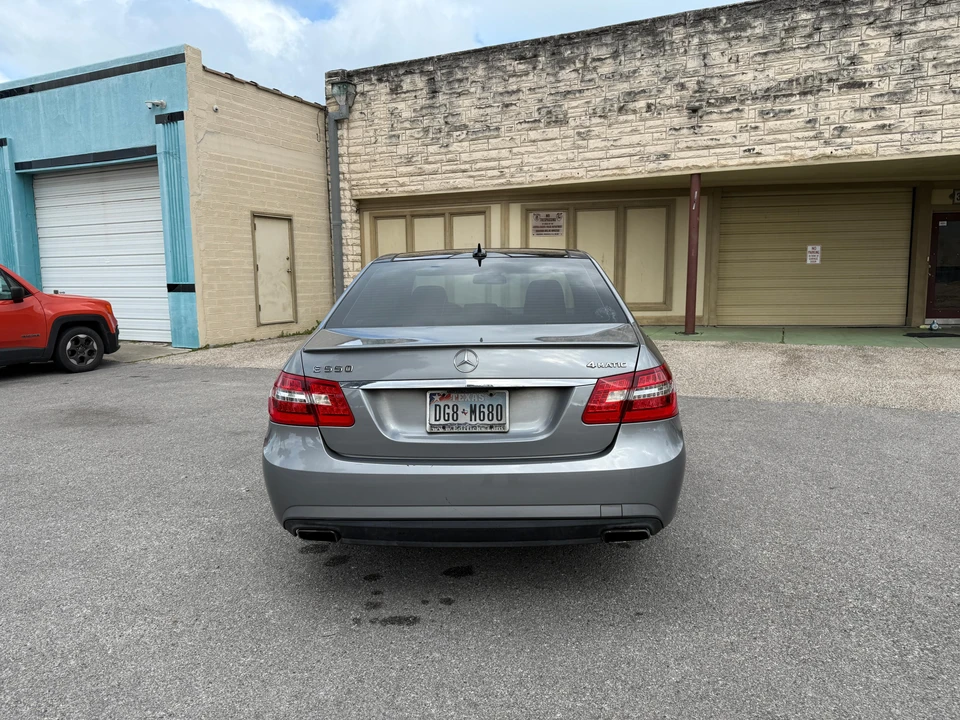 2012 Mercedes-Benz W212 E-Class - Image 10 of 31