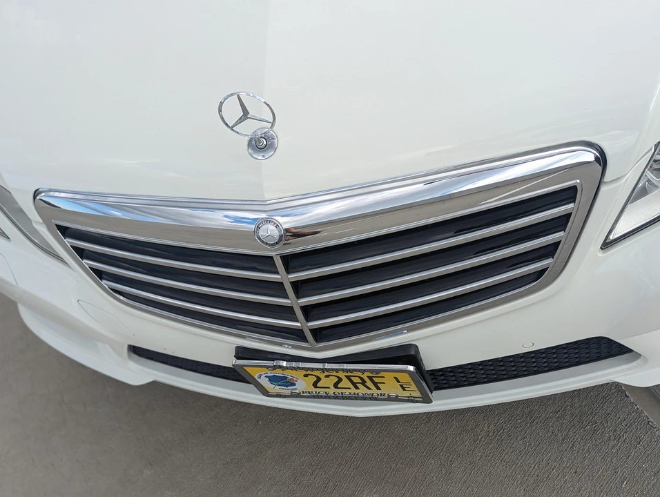 2012 Mercedes-Benz W212 E-Class - Image 18 of 31