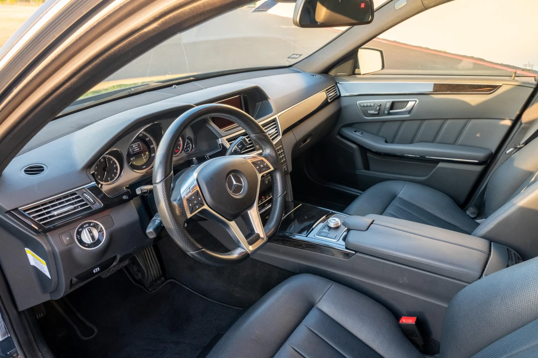 2012 Mercedes-Benz W212 E-Class - Image 25 of 31